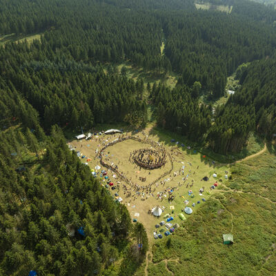 Bild vergr&ouml;&szlig;ern: Rainbow-Gathering