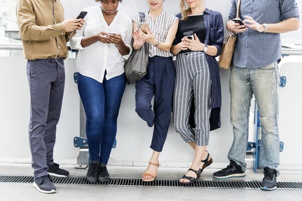 Bild vergr&ouml;&szlig;ern: Smartphone & Co. im Griff