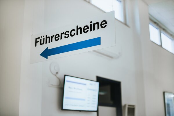 Bild vergr&ouml;&szlig;ern: Die F�hrerscheinstelle erinnert an die Fristen zum F�hrerscheinumtausch. Aktuell k�nnen kurzfristig Termine vereinbart werden.